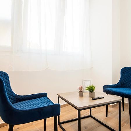 D&A Central Luxury Apartments With Free Parking プーラ エクステリア 写真