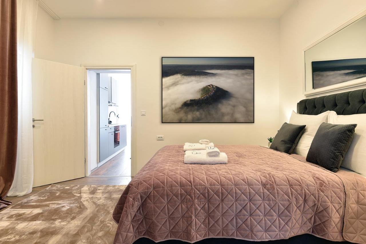 D&A Central Luxury Apartments With Free Parking プーラ エクステリア 写真
