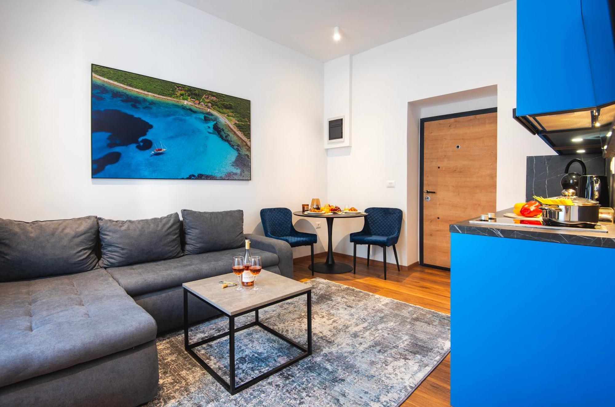 D&A Central Luxury Apartments With Free Parking プーラ エクステリア 写真